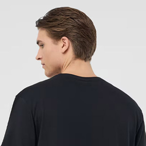 T-shirt graphique en gros | T-shirt en coton avec logo personnalisé | Fournisseur de t-shirts décontractés à manches courtes unisexe - Product Image 6