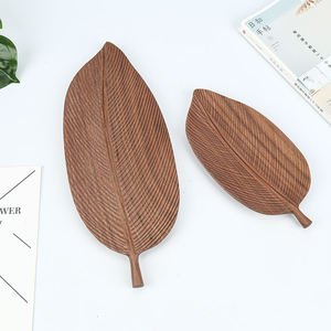 Plateau de service en bois tendance - Product Image 3