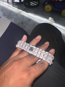 นาฬิกาเครื่องประดับเพชรน้ำแข็งสุดหรูสไตล์ฮิปฮอปสำหรับผู้หญิงผู้ชายเคสสีเงินหนา5มม. ตัวชี้แบบเต็มเพชรเลียนแบบควอทซ์ - Product Image 4