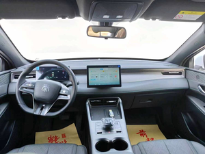 Excellent état, berline hybride EV 2025, édition conduite intelligente, autonomie de 55 km, véhicule à énergie nouvelle d'occasion en provenance de Chine - Product Image 3