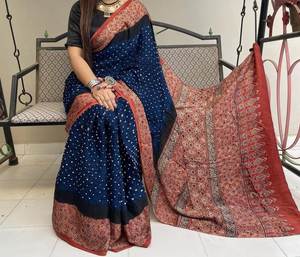 Stylish Semi <b>Silk</b> Saree for Adults Soft and Smooth All over with Digital Prints and Decorative Tassels on the Pallu - Product Image 5