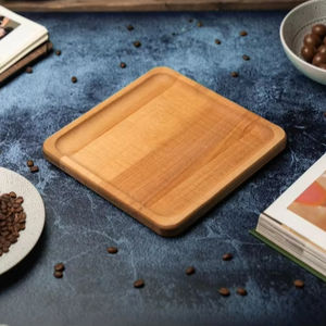 Assiette carrée en bois de hêtre moderne minimaliste Plateau décoratif en bois naturel pour café, collations, charcuterie, vaisselle en bois - Product Image 1
