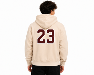 เสื้อฮู้ดดี้ผู้ชายสีแดงเลือดหมู พิมพ์ลายหมายเลข 23 กระเป๋าหน้า ทรงหลวม สวมใส่สบายสำหรับฤดูใบไม้ร่วง ผลิตจากผ้าซาตินใยไผ่ 100% กันลม แห้งเร็ว - Product Image 5