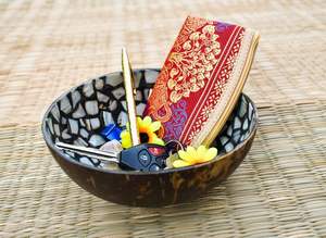 Tazón de Cáscara de Coco Natural Sostenible, Tazón de Coco Ecológico Hecho a Mano para Servir Alimentos, Cenar y Decorar - Product Image 2