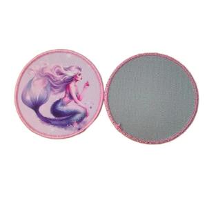 Plaques de métal personnalisées uniques de haute qualité pour vêtements Mini plaques de métal au design récent Petite pièce de décoration pour vêtements - Product Image 1