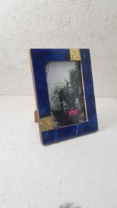 Marco de fotos de resina de hueso de madera Ultra brillante, decoración del hogar de la mejor calidad y regalo de boda, adorno de mesa de Venta caliente - Product Image 2