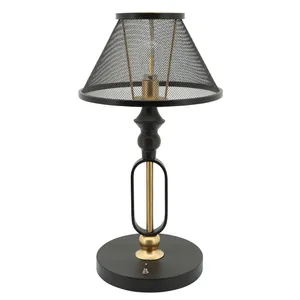 Nouvelle qualité supérieure style Morracon décor à la maison en gros décoratif croix corps noir Vintage métal luxe hôtel mode Table - Product Image 3