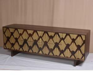 Vente à chaud Support de téléviseur en bois de luxe moderne pour le salon Armoire décorative sculptée Rangement de chambre à coucher en métal brossé de haute qualité - Product Image 2