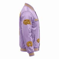Blouson Bomber en Satin Personnalisé pour Homme, Lilas, avec Patchs en Chenille Dorés, Doublure par Sublimation, Logo Personnalisé, OEM, Streetwear