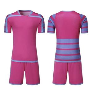 Maillot d'uniforme de football de haute qualité pour hommes prix de gros vêtements de sport par sublimation prix de gros personnalisable de haute qualité - Product Image 5