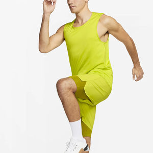 Style sans manches longueur régulière léger hommes débardeur respirant séchage rapide hommes débardeur en couleur unie hommes débardeur - Product Image 3