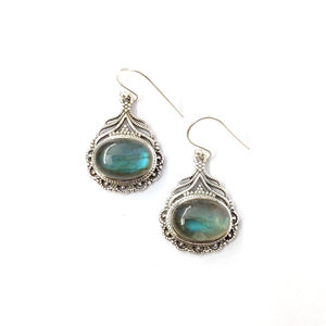 Boucles d'oreilles pendantes vintage en or rose et labradorite, 8,8 grammes, forme goutte d'eau, sertissage clos, incrustation de diamants et de perles, or pour fiançailles - Product Image 1
