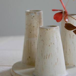 Florero de arreglo floral pequeño, jarrón floral hecho a mano de cerámica, jarrón de brotes para amantes de las plantas - Product Image 5