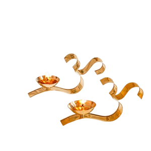 Tres Diya en un diseño de escalera de metal para Diwali y decoración de Pascua Diya con gran calidad con tamaños 15cm L X 5cm B X 15cm H - Product Image 2