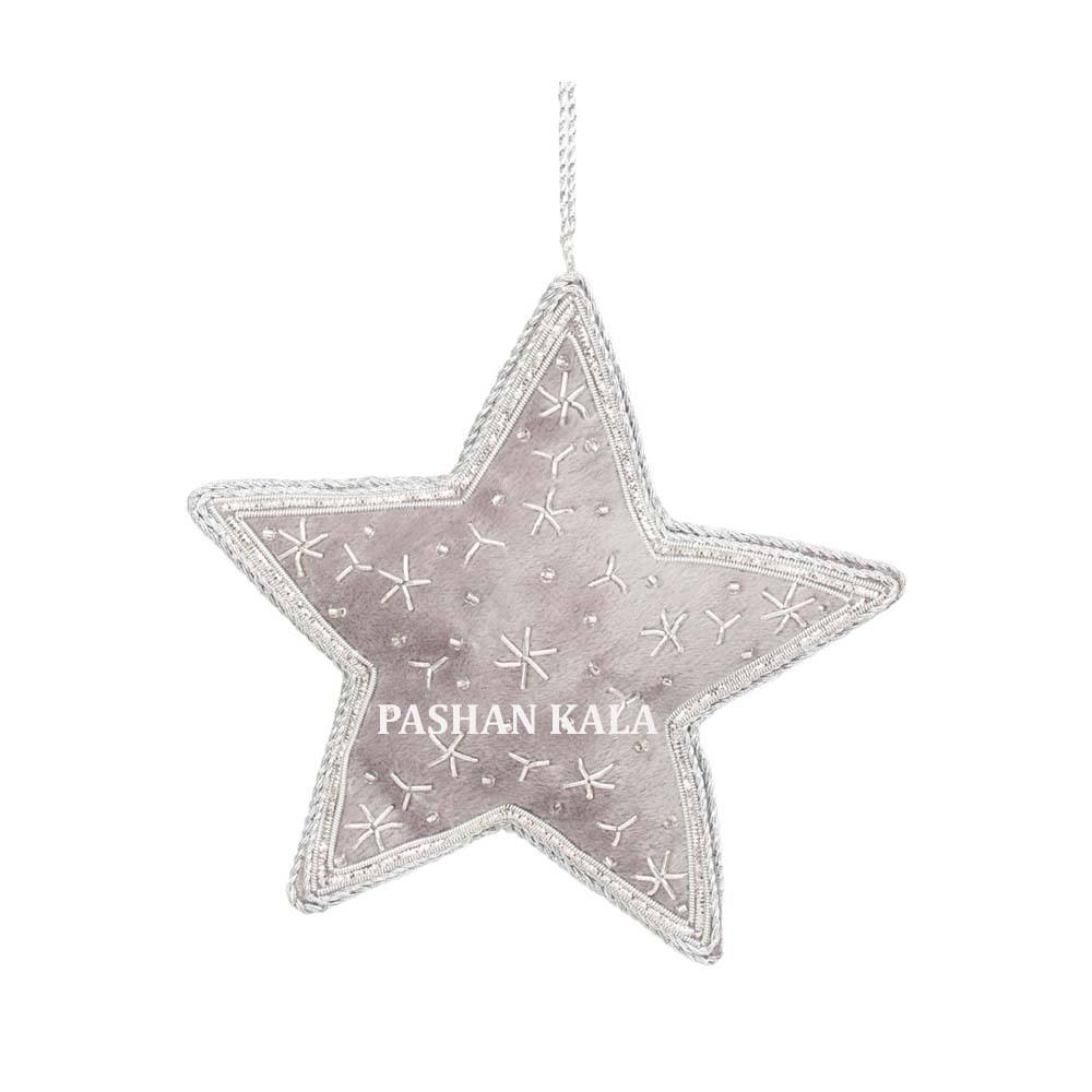 สีเทาเข้ม