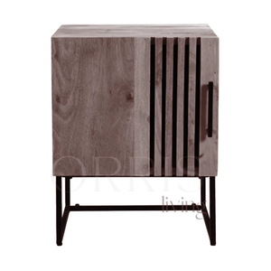 โต๊ะข้างเตียงไม้เนื้อแข็งทันสมัย พร้อมที่เก็บของ ฐานเหล็กแข็งแรง งานแฮนด์เมด ผิวธรรมชาติ สีปรับแต่งได้ ไม้มะม่วง ไม้ชีชัม ไม้โอ๊ค สำหรับห้องนอน - Product Image 1