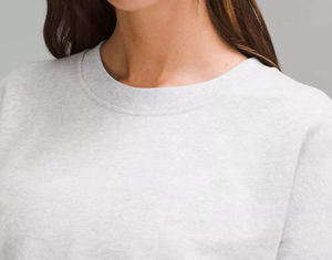 Sweatshirts personnalisables OEM pour femmes Automne Hiver Col rond Manches longues Haut ample Sweat-shirt décontracté de haute qualité Fabricant - Product Image 5