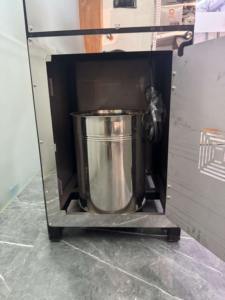 Puissante machine de broyeur à double chambre 5HP 3750W pour grains épices impulsions 35KgHr sortie corps en acier inoxydable moteur triphasé - Product Image 4