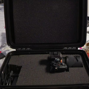 Cámara sin Espejo de Fotograma Completo Sonny Alpha A7 IV de 33MP 4K con Lente de 28-70mm, Grado Industrial, ODM Personalizada, Negra, Garantía de 3 Años, Acero - Product Image 1