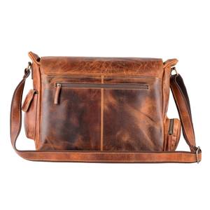 Nuevo Bolso Bandolera de Cuero Genuino Vintage de Lujo, Diseño Boho Hecho a Mano, Estilo Femenino con Estampados de Animales y Cierre de Cremallera - Product Image 3