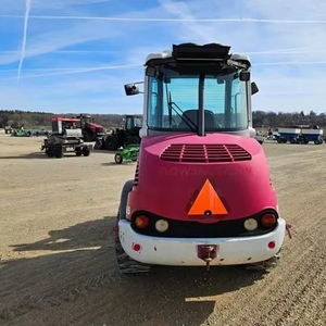 รถตักหน้าขุดหลัง TAKEUCHI TW65  น้ำหนักบรรทุก 45 ตัน รถตักล้อยางแบบสกิดสเตียร์ - Product Image 2