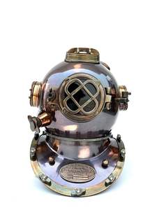 H.M.A artesanías latón corazón patrón buceo casco escultura miniatura náutico mar criaturas Art Deco aniversario escritorio arte - Product Image 5