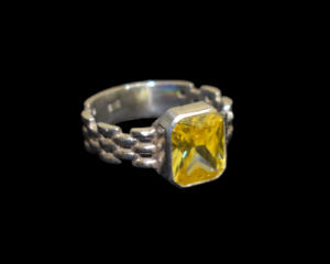 Zirconia cúbica de Plata de Ley 925, regalo hecho a mano para ella, anillo de cuarzo amarillo rubí con forma de rectángulo a la moda - Product Image 4