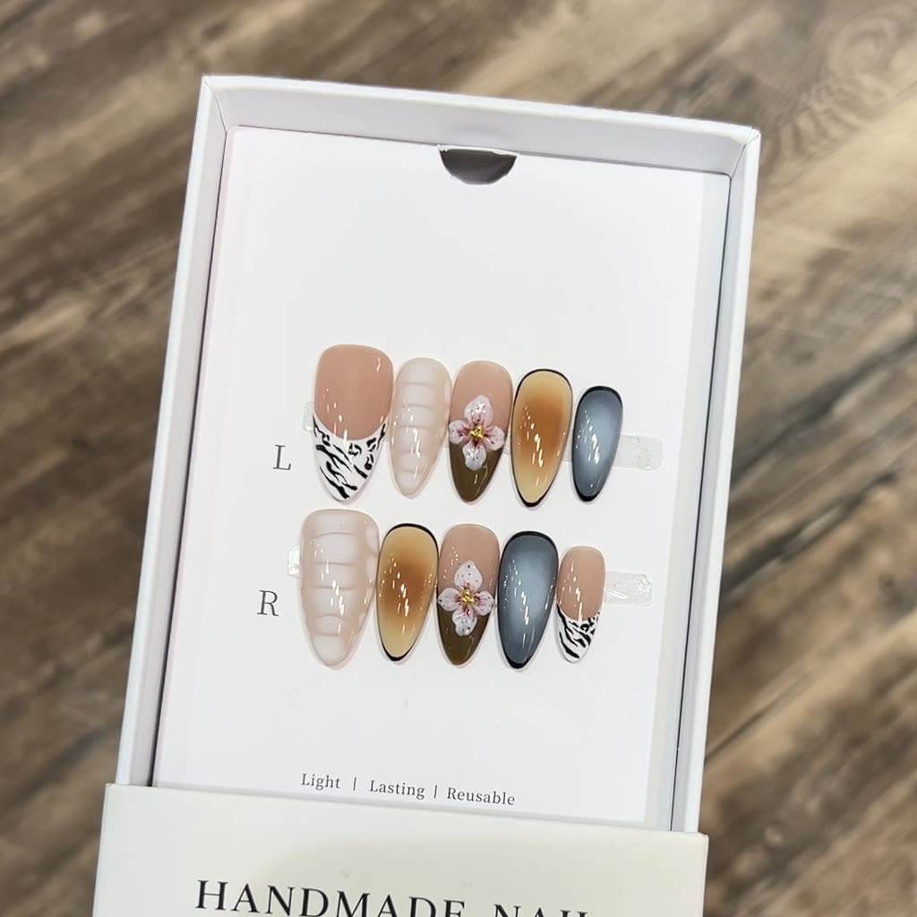 Pink/Purple, Nude, Deep Olive, Smoky Blue-Grey