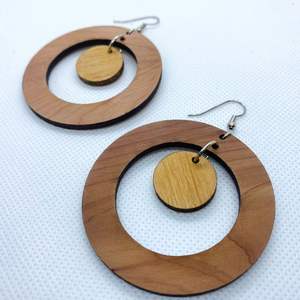 Boucles d'oreilles en bois écologiques et tendance à faire soi-même avec découpe laser, artisanat naturel - Product Image 4