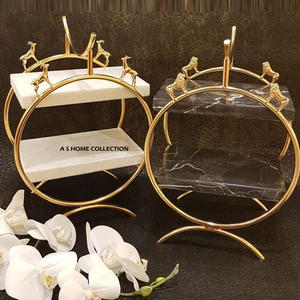 Soporte para Tartas Decorativo de Aluminio para Hoteles y Restaurantes de Diseño Fantástico, Color Dorado, Apto para Horno - Product Image 3