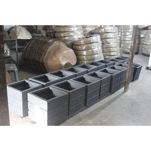 Vente en gros de jardinières KNT classiques blanches en fibre de verre carrées incassables et légères, grande taille, pour le jardin, maisons, hôtels, centres commerciaux - Product Image 2