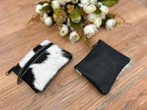 Porte-monnaie en cuir véritable fait à la main avec fourrure de peau de vache, porte-cartes de crédit ovale, étui élégant et mignon de style western, petit portefeuille ovale - Product Image 5