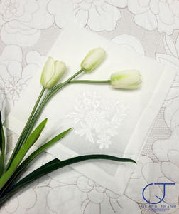 Broderie Fleur Blanche Conception Dîner Serviette Haute Qualité Blanc Lin Polyester Mélange Serviette De Table pour La Maison Hôtel Événement - Product Image 4