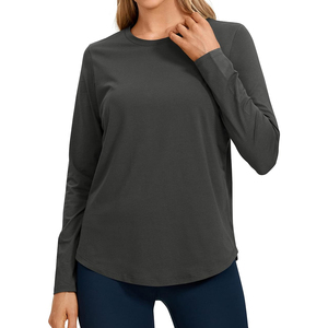 Camiseta Radiant Fashion Forward para Mujer, Diseñada para un Movimiento Cómodo, con una Forma Elegante y un Atractivo Estilo de Vida Contemporáneo - Product Image 5