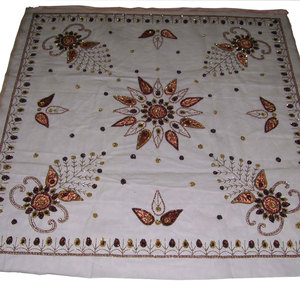 Cubierta de mesa de organza Juego de 4 piezas Juego de Mantel transparente elegante para comedor Café y mesas centrales Mantel decorativo de primera calidad - Product Image 1