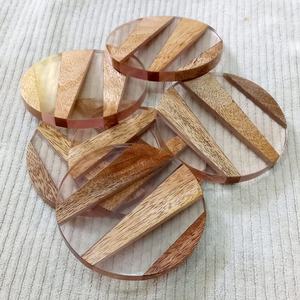 Posavasos de resina epoxi con muy buen acabado, ideales para cafeterías de alta gama, posavasos sin tazas, empresa TAQI CRAFT - Product Image 4