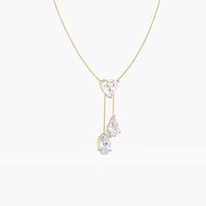 Pendentif en or jaune 18 carats 6.60 Ct Tw Lab Grown Diamond Chaîne élégante en acier inoxydable Bracelets Moissanite Bangles - Product Image 1