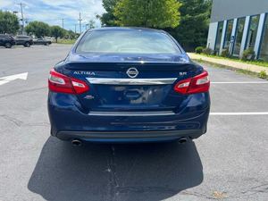 Peu utilisé 2016 Nis-san Altima 2.5 SR - Product Image 3