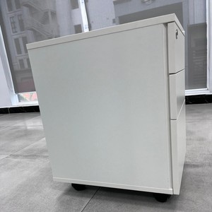 ตู้ลิ้นชักแท่นสำนักงานล็อกล้อได้ - Product Image 2