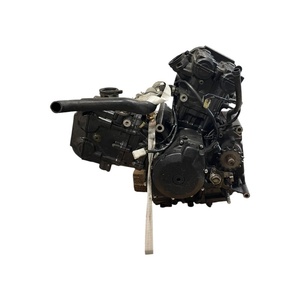 Motor Suzuki SV650 de 4 Tiempos de 1999 Usado con Encendido CDI Desmontado para Piezas - Product Image 4