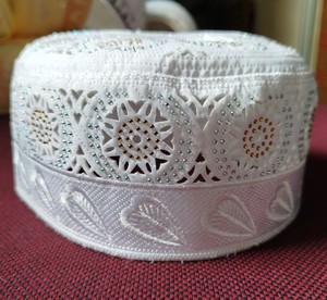 Alta calidad personalizado bordado omaní islámico Barkati Topi oración Tupi musulmán sombrero Kufi Cap Takke de Bangladesh - Product Image 3