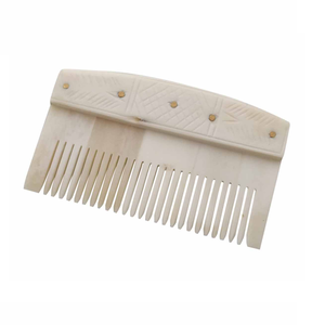 Peine de pelo de hueso de camello de búfalo ecológico con logotipo personalizable con elegante mango de cuerno para uso doméstico viaje/Hotel - Product Image 3