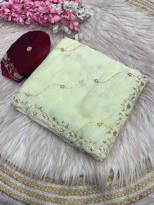 Sari de Seda Satinado Clásico de Boutique India para Fiesta Nupcial con Blusa Exclusiva, Ropa Étnica Más Vendida para Bodas y Festivales Indios - Product Image 6