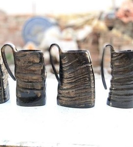 Tasse à vin en corne de buffle naturelle fabriquée à la main Design Viking Animal sculpté nautique Technique polie Artisanat de Noël - Product Image 3