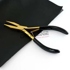 Pince à sertir de haute qualité outil d'extension de cheveux poignée en silicone conçue pour la précision et la facilité et adaptée à un usage professionnel - Product Image 1