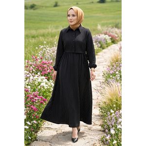 Ensemble deux pièces décontracté en tricot pour femme, robe rayée noire, boléro avec boutons décoratifs, shorts courts ou longs personnalisables pour l'été - Product Image 1