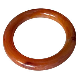 Bracelet en résine de ciel de rêve fait à la main pour femmes Unique tourbillon bleu blanc Design élégant léger bijoux de déclaration de tous les jours - Product Image 1