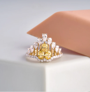 แหวนมงกุฎสีเหลืองทองหรูหราพร้อมเพชรสีเหลืองรูปไข่พราวเหมาะสำหรับการหมั้นในวันครบรอบแต่งงานจากอินเดีย - Product Image 4