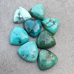 Calidad AAA + turquesa tibetana natural forma de trillón cabujón parte posterior plana calibrado piedras preciosas al por mayor, todos los tamaños disponibles - Product Image 3