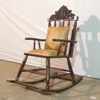 Chaise à bascule antique en bois de teck pour grand-père tapissée en cuir synthétique fonction de mobilier de salon et de chambre à coucher